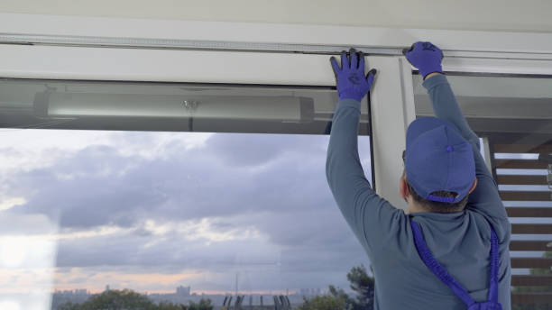 Window Caulking in Naples Park, FL